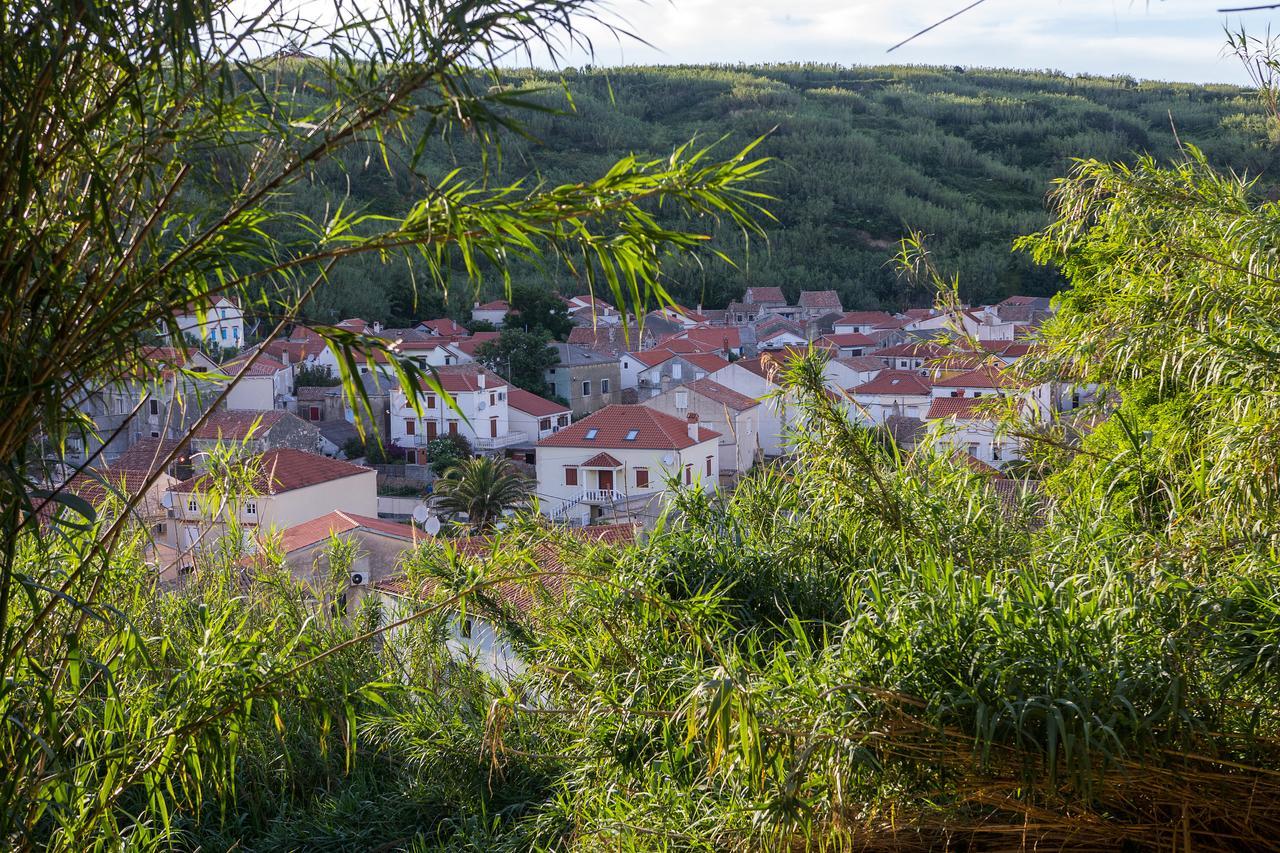 Hotel Sansegus Susak Bagian luar foto